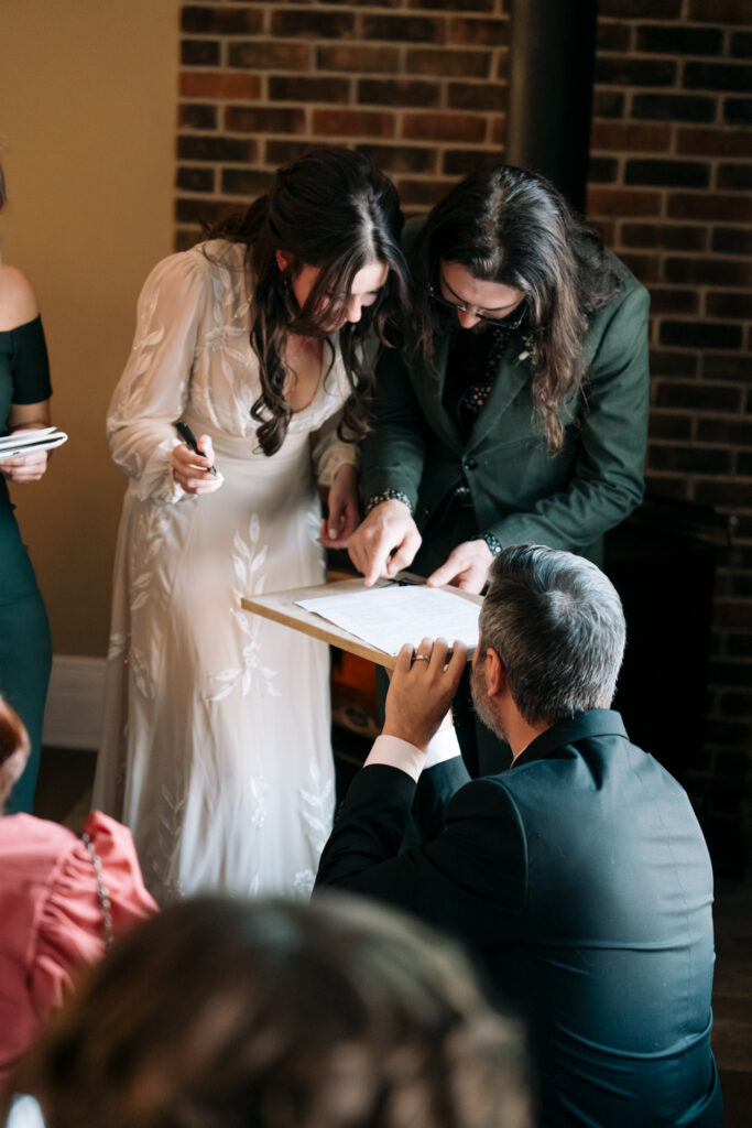 documentary wedding photo