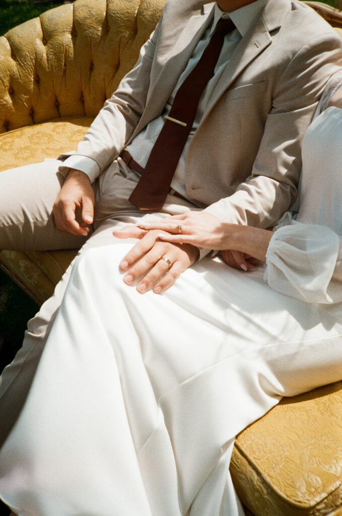candid photos of backyard wedding