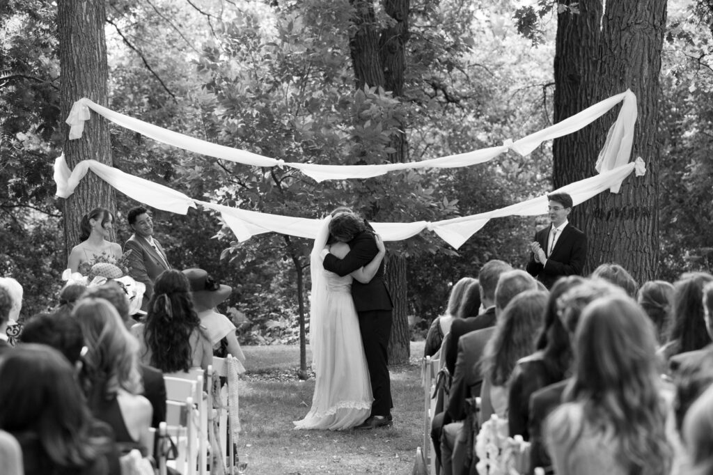 wedding ceremony candid